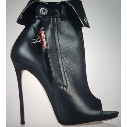 BOOTS  DSQUARED2